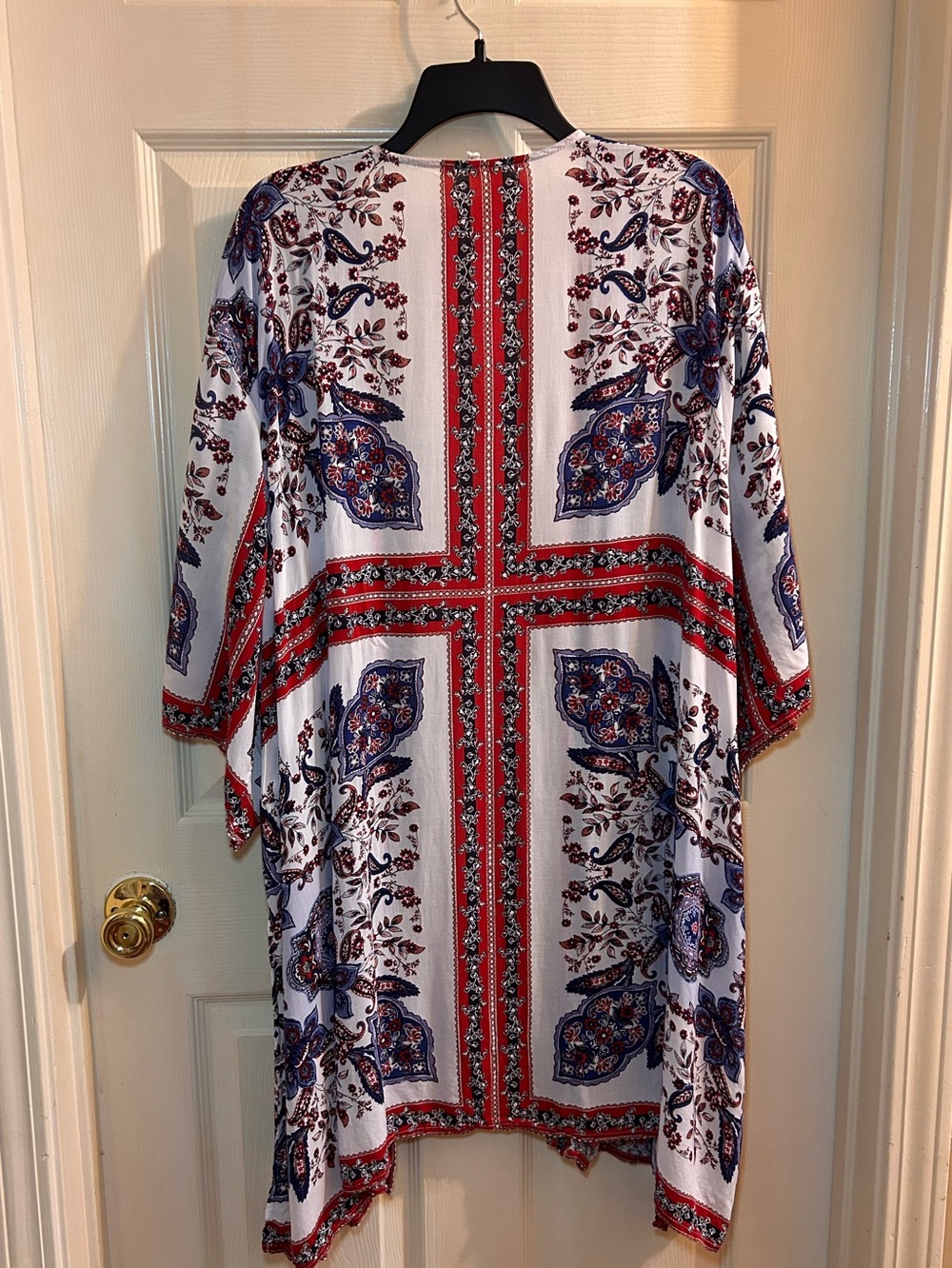 Maurices White Red and Blue Printed Kimono Tunic - Picture 4 of 6